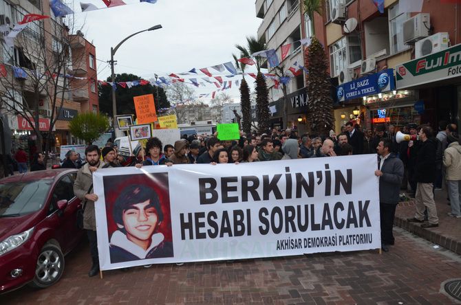 Akhisar Demokrasi Platformu, Berkin için yürüdü